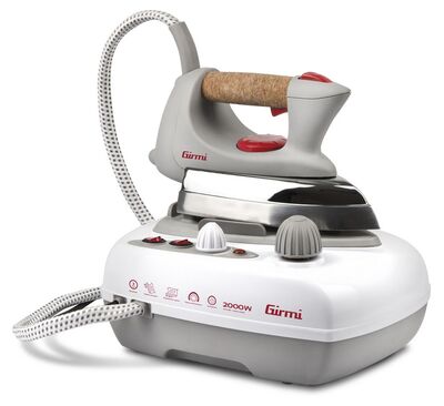 Girmi ST03 gőzállomás 2000W teljesítménnyel, 700 ml-es tartállyal, állítható termosztáttal