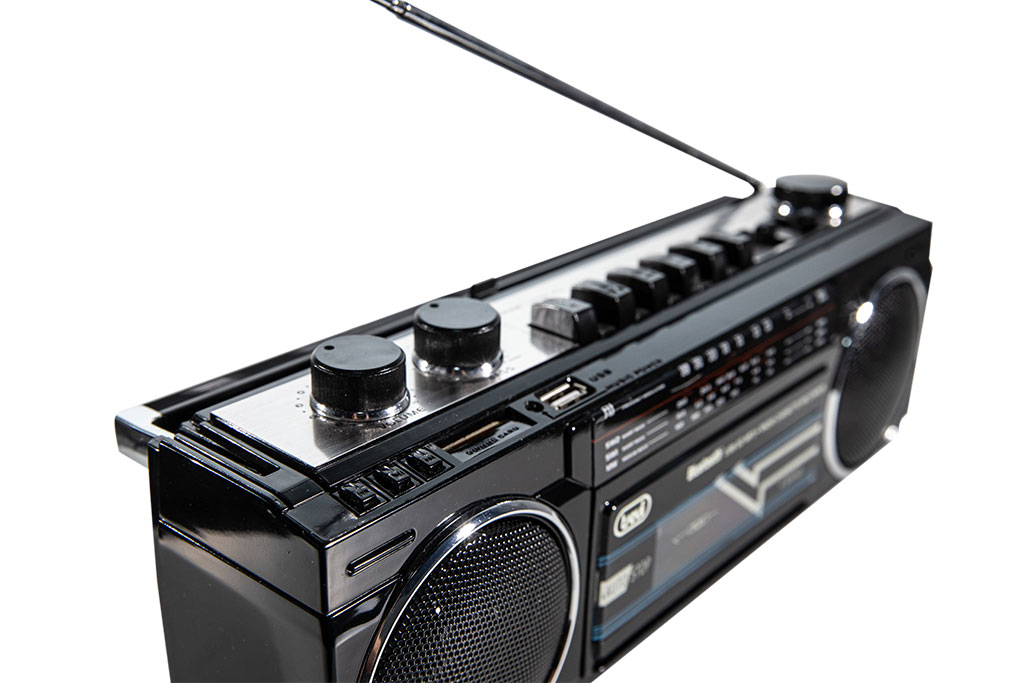 Trevi RR501 Hordozható kazettás rádió és MP3/USB lejátszó, Bluetooth f...