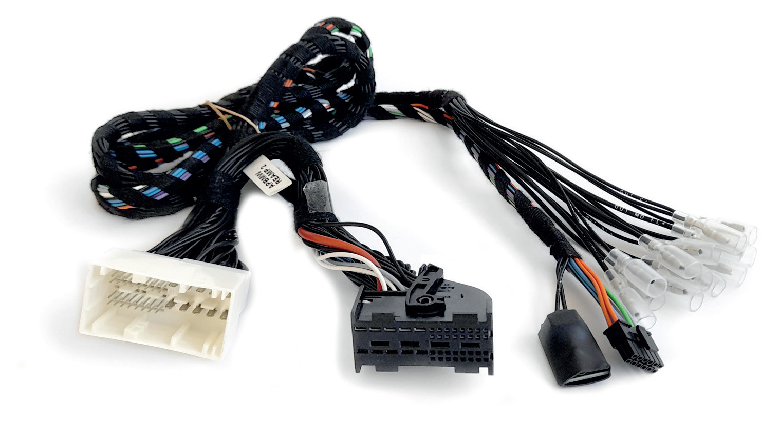 Audison APBMW ReAMP2 plug & play kábelköteg BMW hangrendszerhez